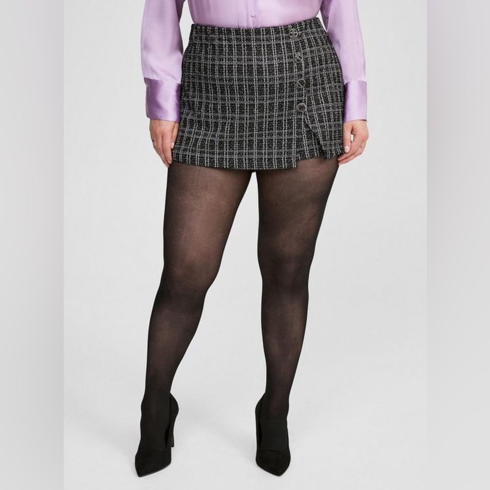 Torrid Plaid Mini Skirt in Black and White